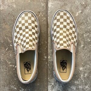 Vans Brown & White Checkerboard Slip-On Sneakers US M 7.5/ W9